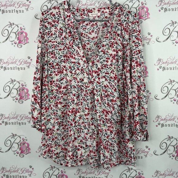 beachlunchlounge Tops - beachlunchlounge long sleeves button up flowers Red and White Floral Blouse
